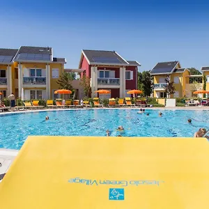 Apartman Village
