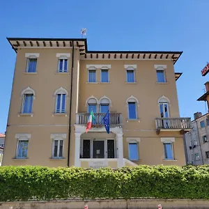 Otel Montepiana