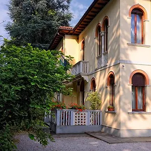 Oda ve Kahvaltı Casa Gardenia Venice - Atika & Atif