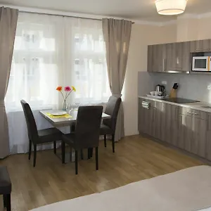 Apartmanhotel Limes ****